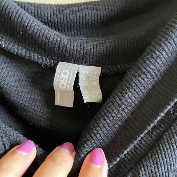 ASOS Ribbed Wrap Cowl Neck Top Knit Black Short Sleeve Womens Size 10 - Picture 2 of 4